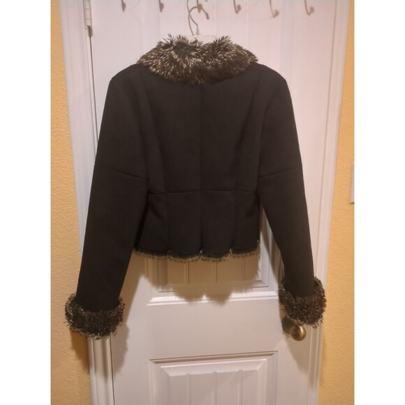 Express Black Faux Fur Collared Fully Lined Faux Suede Jacket - Size 4 - Picture 10 of 16